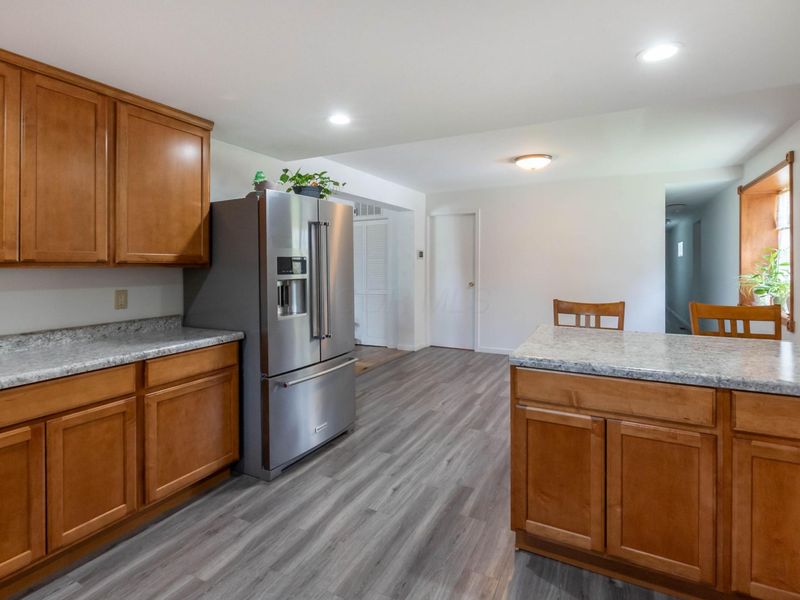 8063 E ST RTE 245, North Lewisburg, OH 43060 Photo 9