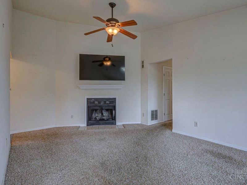 1575 Gelhot Drive, Unit 90, Fairfield, OH 45014 Photo 3