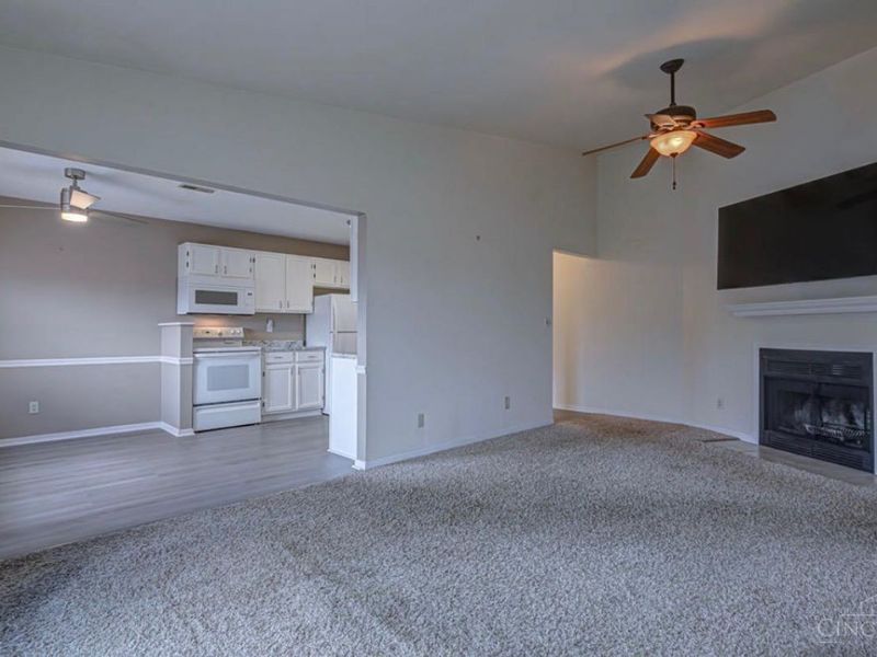 1575 Gelhot Drive, Unit 90, Fairfield, OH 45014 Photo 4