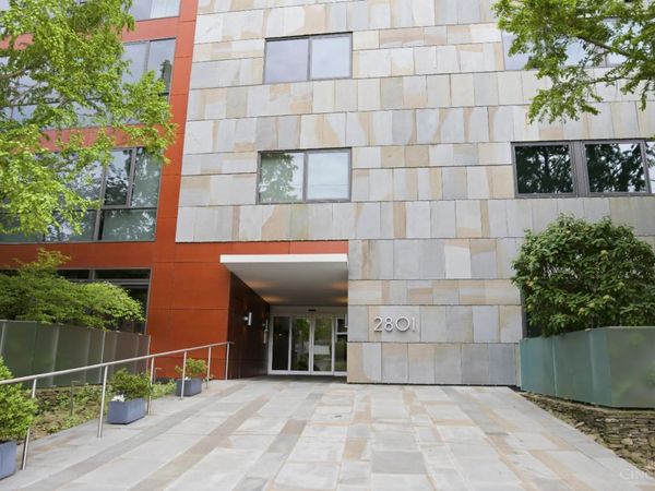 2801 Erie Avenue, Unit 302, Cincinnati, OH 45208