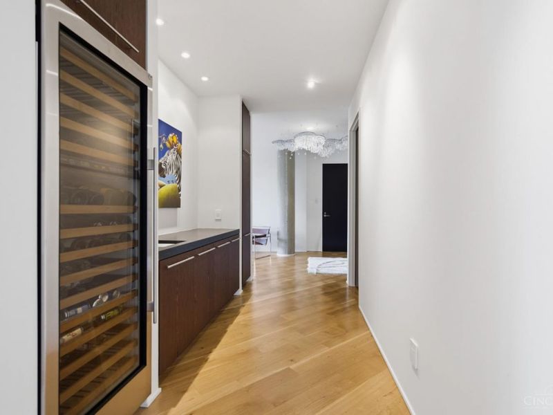 2801 Erie Avenue, Unit 302, Cincinnati, OH 45208 Photo 21