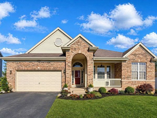 1255 Waterfront Lane , Pingree Grove, IL 60140