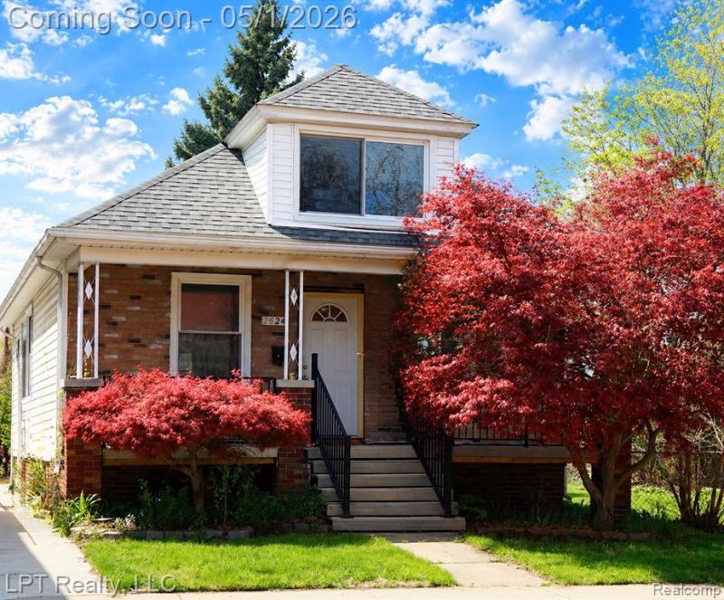 2624 10th Street, Wyandotte, MI 48192 Main Photo