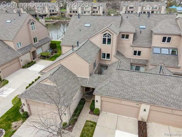 26230 Harbour Pointe Drive S, Harrison Twp, MI 48045