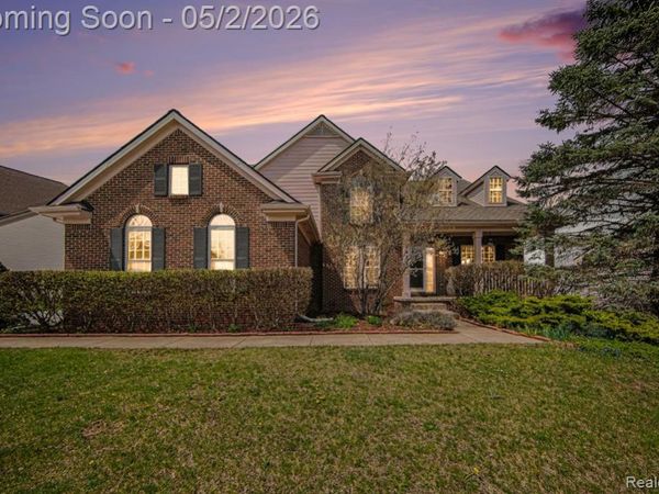 1660 Meadowside Drive, Ann Arbor, MI 48104