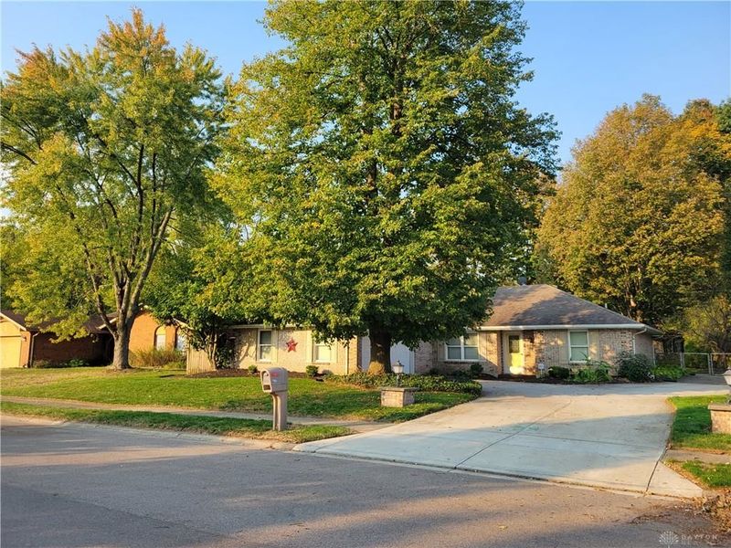 755 Shoshoni Way, Tipp City, OH 45371 Photo 1