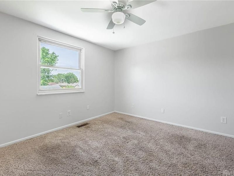 4023 Loop Drive, Englewood, OH 45322 Photo 21