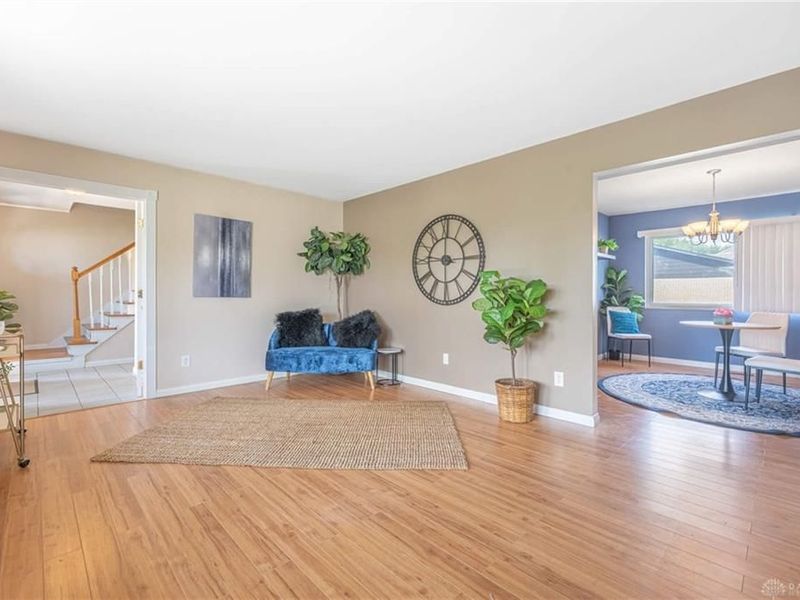 4023 Loop Drive, Englewood, OH 45322 Photo 4