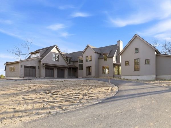 99 Sunset Rock Rd, Andover, MA 01810