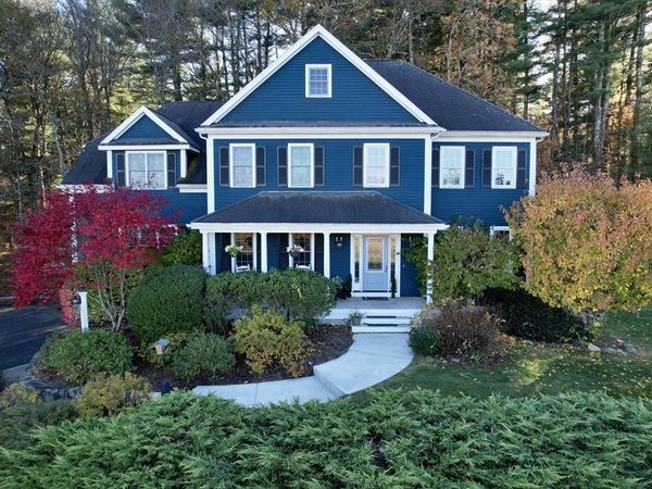 9 Hunter Lane, Medway, MA 02053