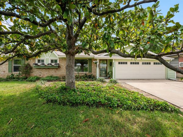 3303 Stardust DR, Austin, TX 78757