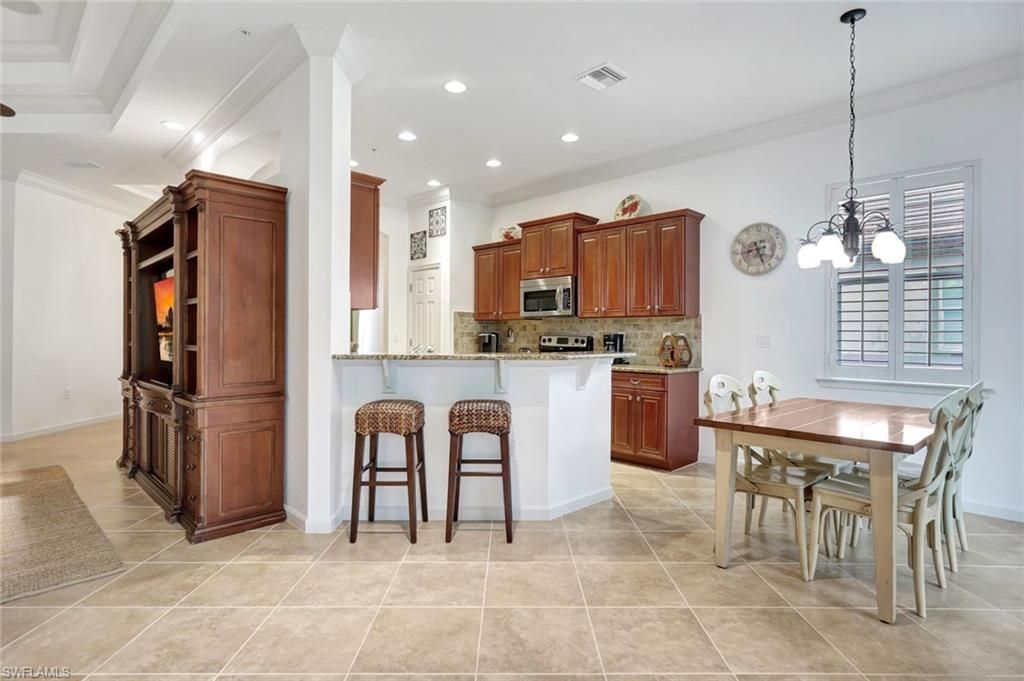 9508 Ironstone Ter, Unit 2-201, Naples, FL 34120 Photo