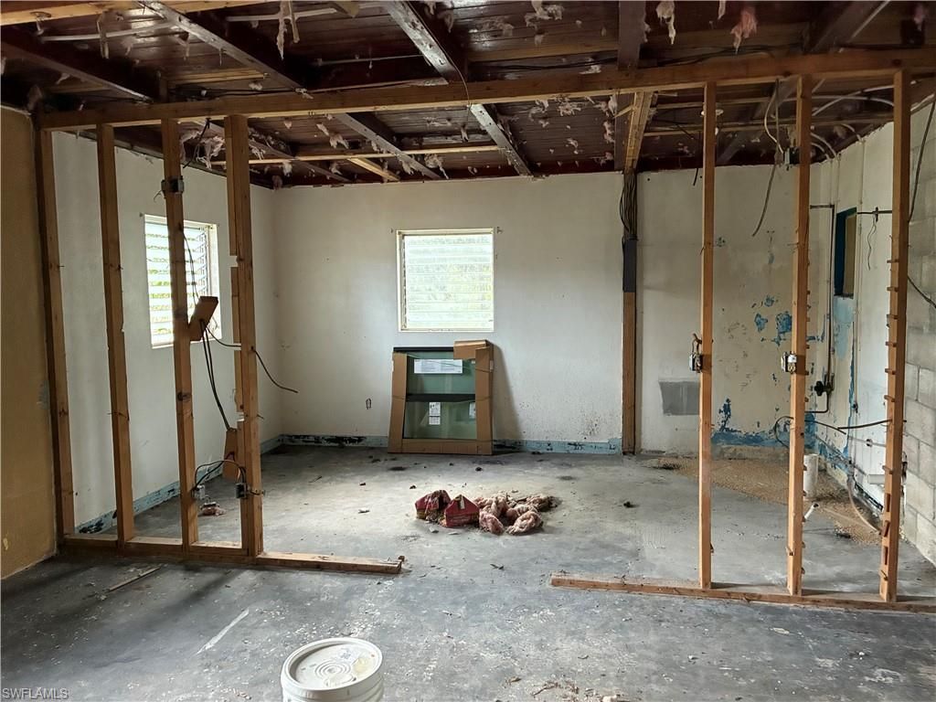315 Buena Vista Blvd , Fort Myers, FL 33905 Photo