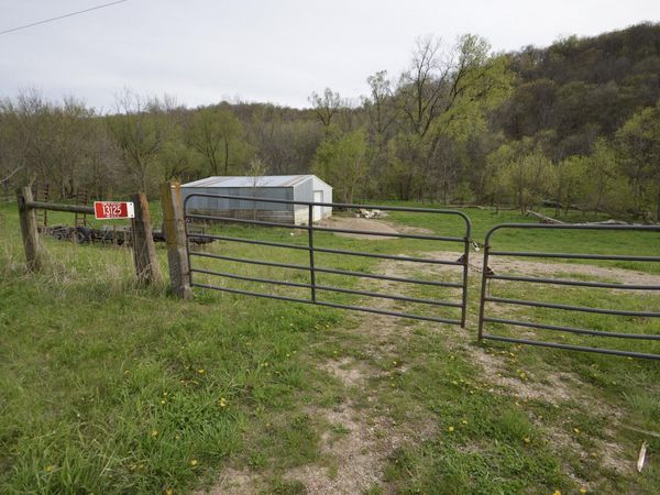 13125 Hwy 18 Street, Prairie Du Chien, WI 53821