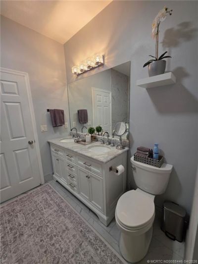 1560 SE Hampshire Way, Unit 204, Stuart, FL 34994 Photo