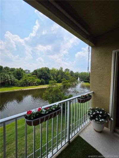 1560 SE Hampshire Way, Unit 204, Stuart, FL 34994 Photo