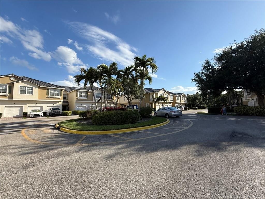 1560 SE Hampshire Way, Unit 204, Stuart, FL 34994 Photo