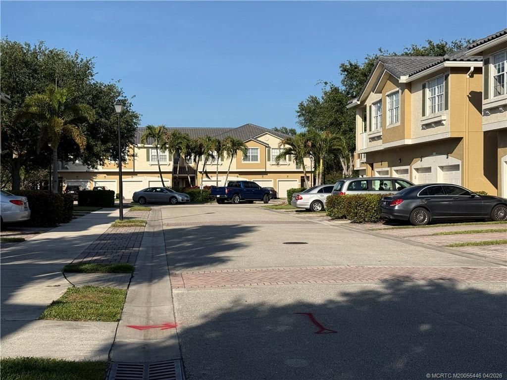 1560 SE Hampshire Way, Unit 204, Stuart, FL 34994 Photo