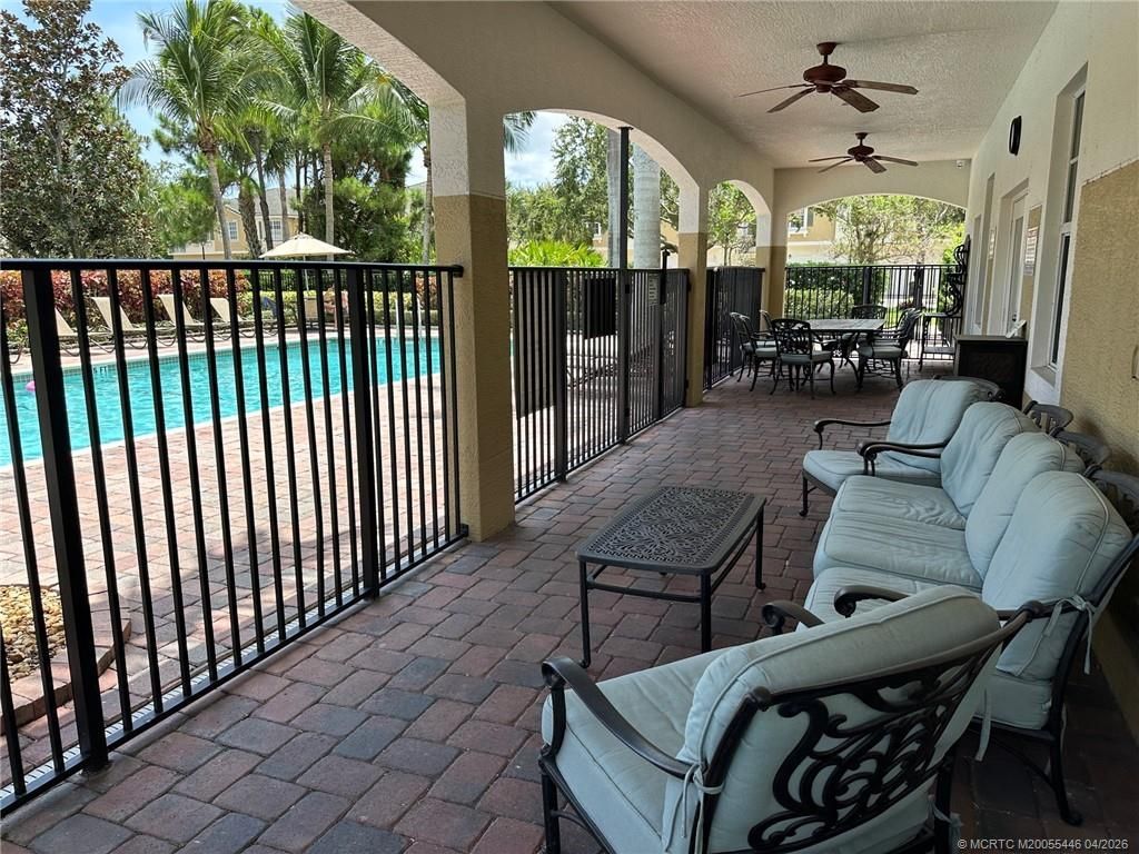 1560 SE Hampshire Way, Unit 204, Stuart, FL 34994 Photo