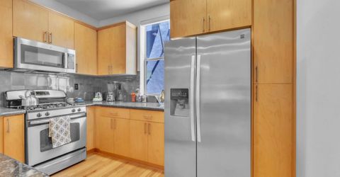 1719 6th St, Sacramento, CA 95811 Photo