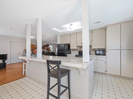 6201 Coyle Ave, Carmichael, CA 95608 Photo