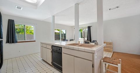 6201 Coyle Ave, Carmichael, CA 95608 Photo