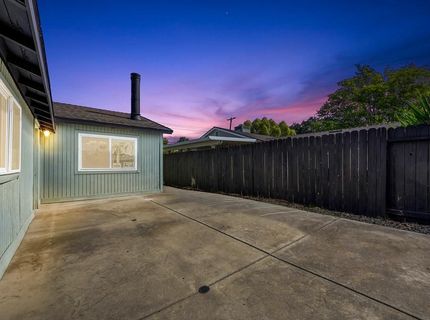 6201 Coyle Ave, Carmichael, CA 95608 Photo