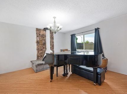 6201 Coyle Ave, Carmichael, CA 95608 Photo