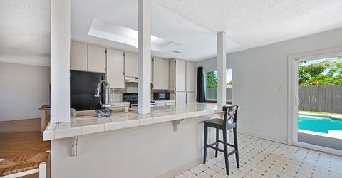 6201 Coyle Ave, Carmichael, CA 95608 Photo