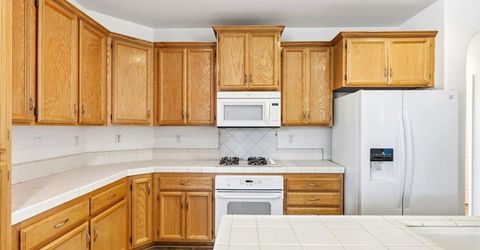 2129 Golden Gate Dr, Plumas Lake, CA 95961 Photo