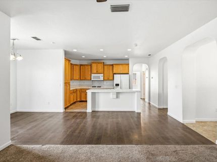 2129 Golden Gate Dr, Plumas Lake, CA 95961 Photo