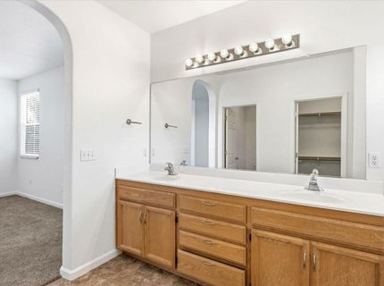 2129 Golden Gate Dr, Plumas Lake, CA 95961 Photo