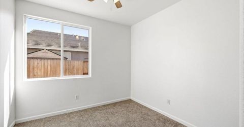 2129 Golden Gate Dr, Plumas Lake, CA 95961 Photo