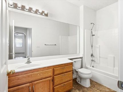 2129 Golden Gate Dr, Plumas Lake, CA 95961 Photo