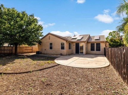 2129 Golden Gate Dr, Plumas Lake, CA 95961 Photo