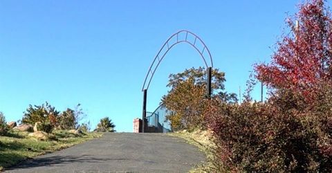 5242 Mirada Ln, Paradise, CA 95969 Photo