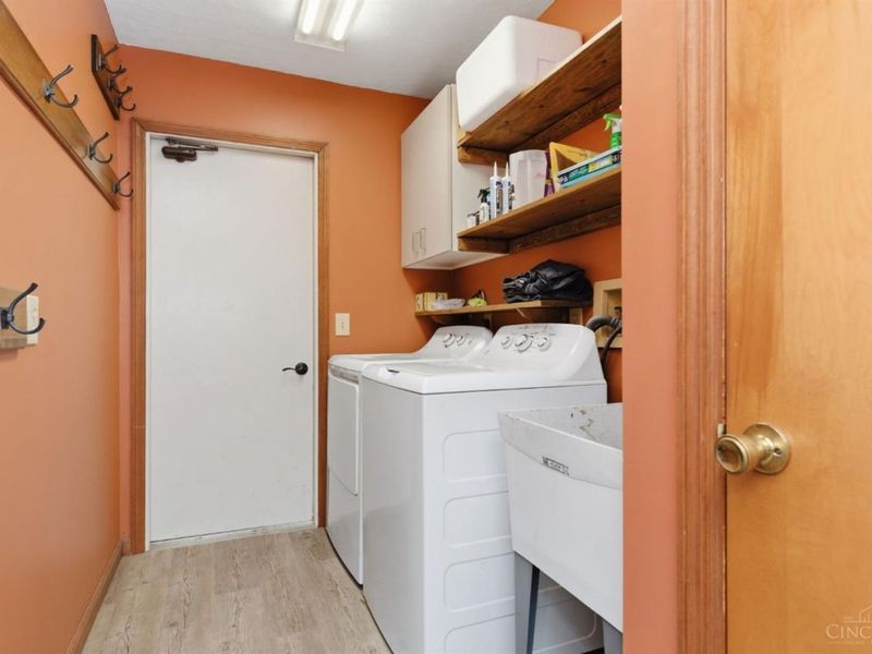 6064 Indian Trail, West Chester, OH 45069 Photo 32