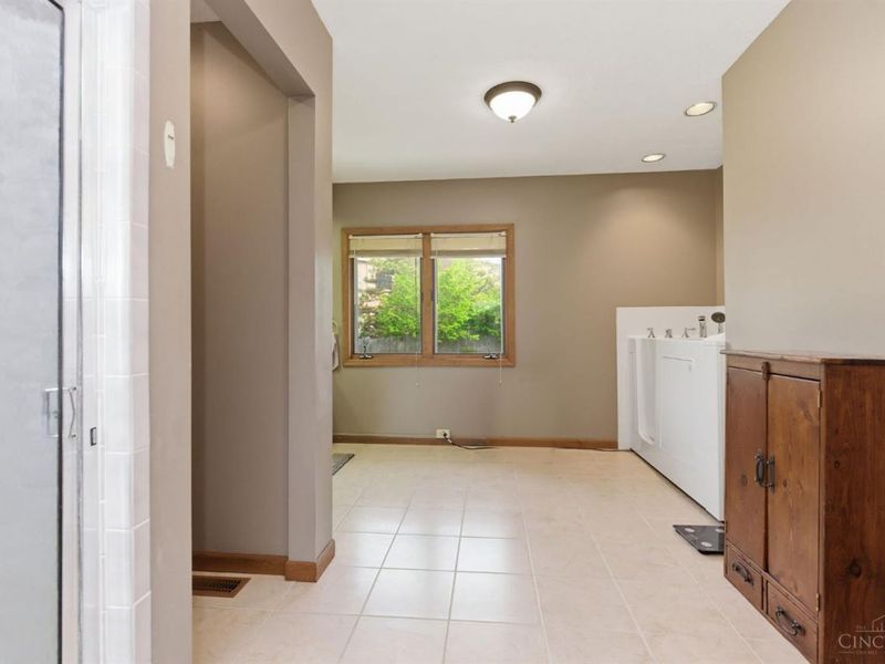 6064 Indian Trail, West Chester, OH 45069 Photo 44