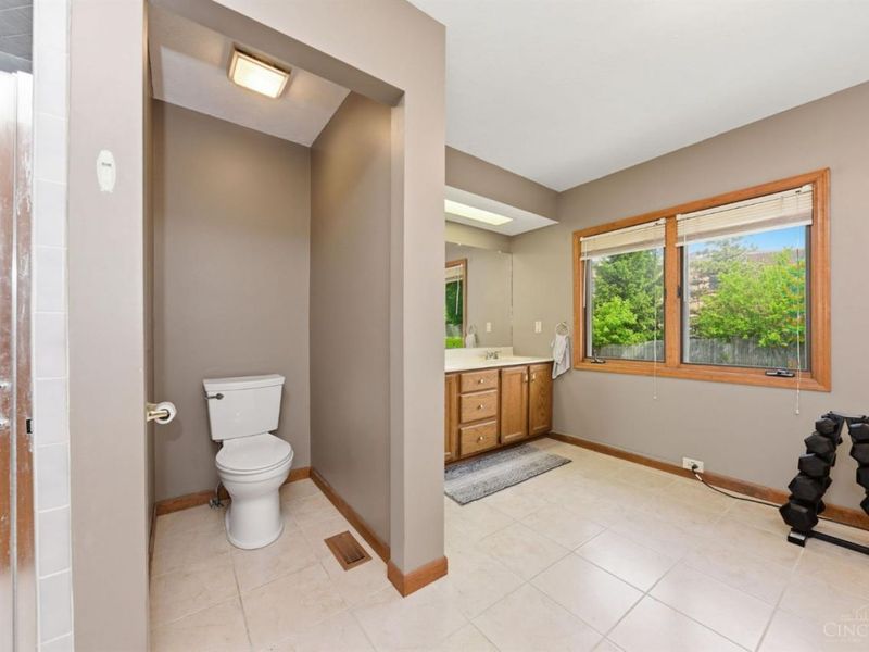 6064 Indian Trail, West Chester, OH 45069 Photo 45