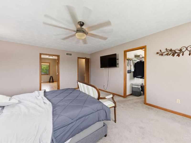 6064 Indian Trail, West Chester, OH 45069 Photo 46