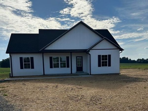 1183 Erwin Road , Scottsville, KY 42164