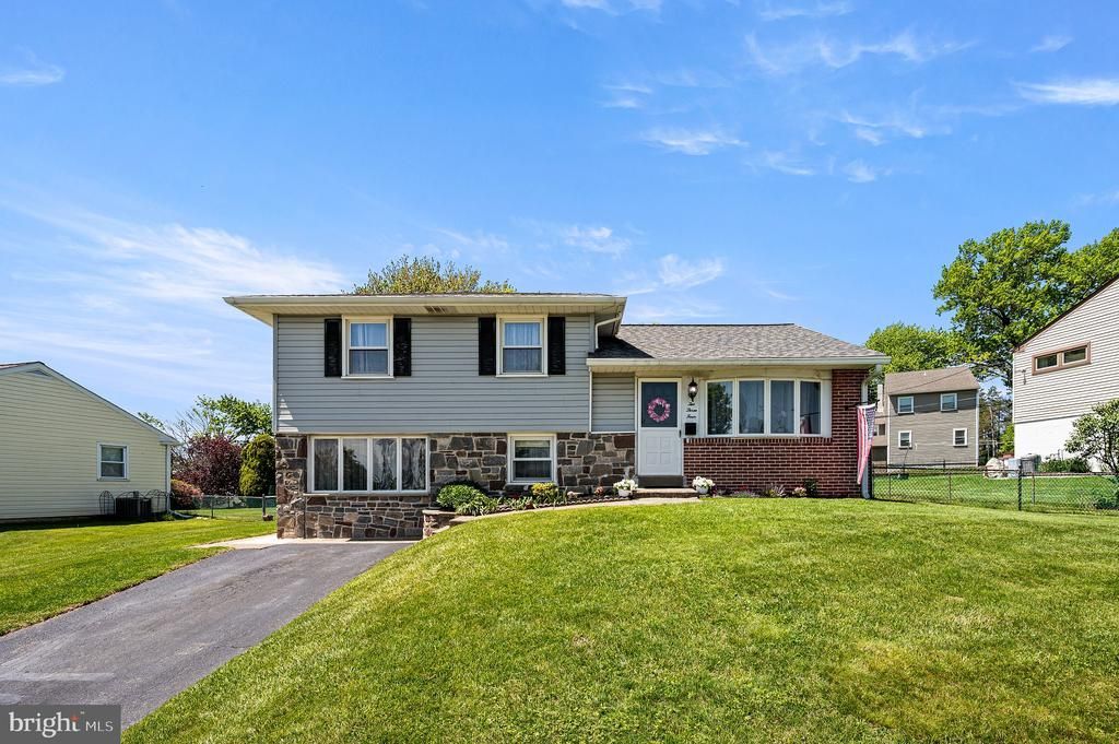 234 TALBOT DRIVE, BROOMALL, PA 19008