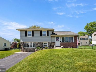234 TALBOT DRIVE, BROOMALL, PA 19008