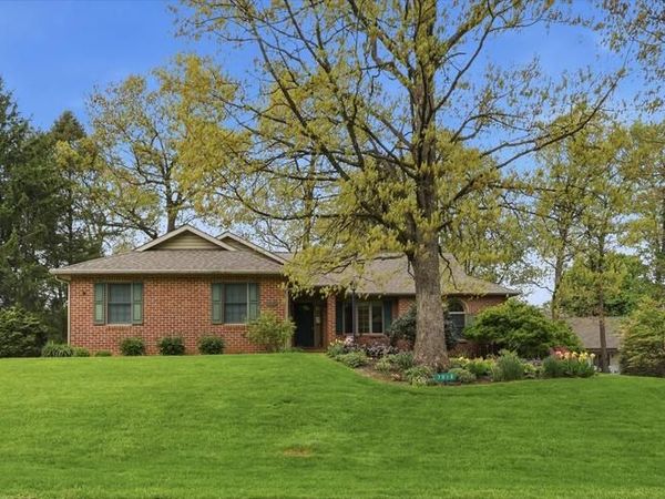 7018 FAIRWAY OAKS , FAYETTEVILLE, PA 17222