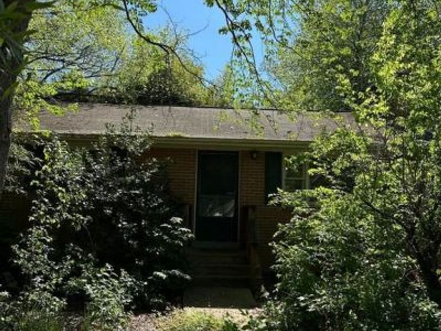 8033 Devlin Road , Bristow, VA 20136 Main Photo