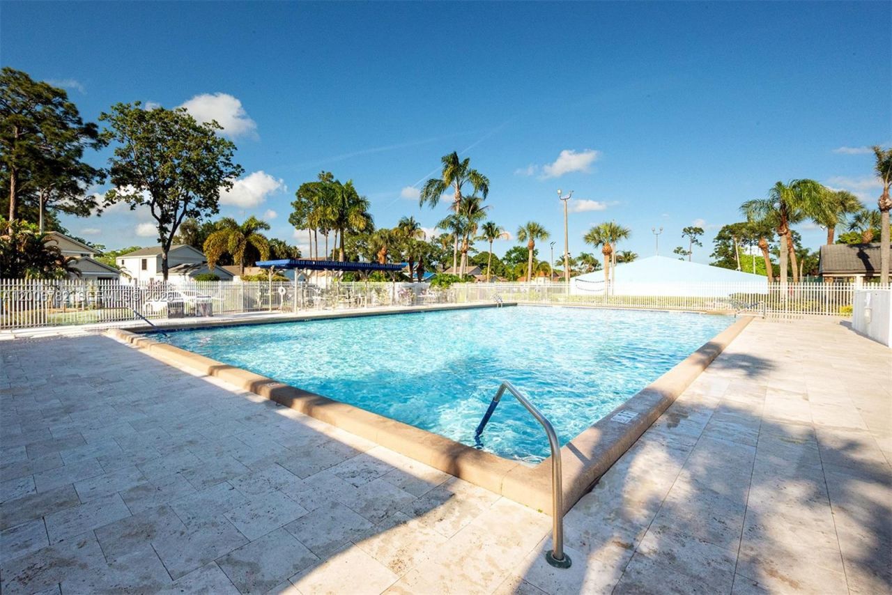 6140 Azalea Cir , West Palm Beach, FL 33415 Photo