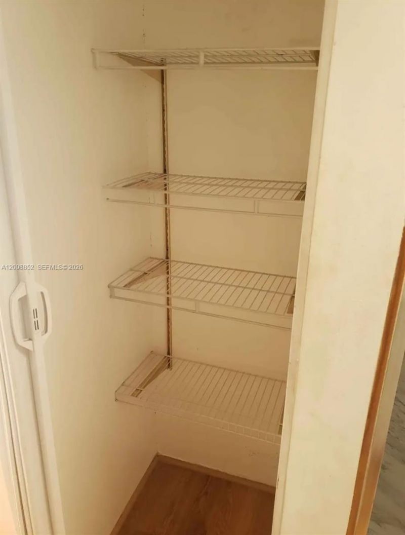 1085 NW 185th Ter, Unit RV, Miami Gardens, FL 33169 Photo