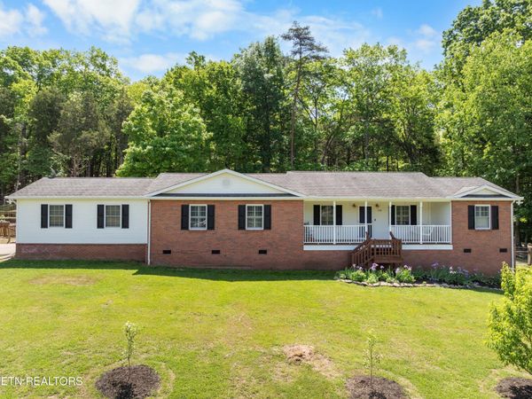 8114 Thorn Grove Pike, Knoxville, TN 37914