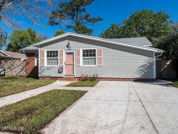 4321 TIMUQUANA Road, Jacksonville, FL 32210