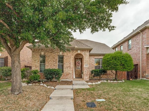 1547 Barksdale Drive , Lewisville, TX 75077